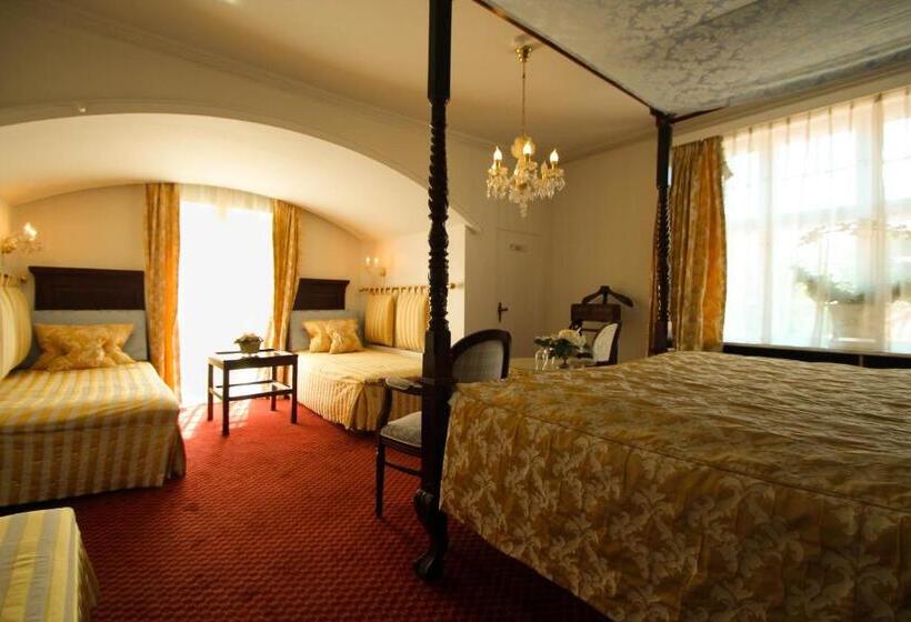 فندق Sauntehus Castle