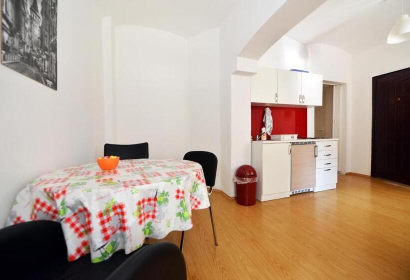 Hostel Temza