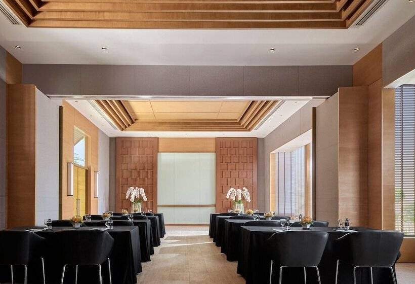 فندق The Ritz Carlton Koh Samui
