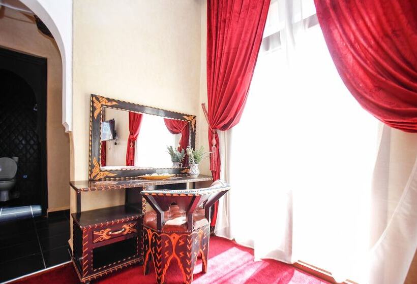 بنسيون Kasbah Ait Oumghar