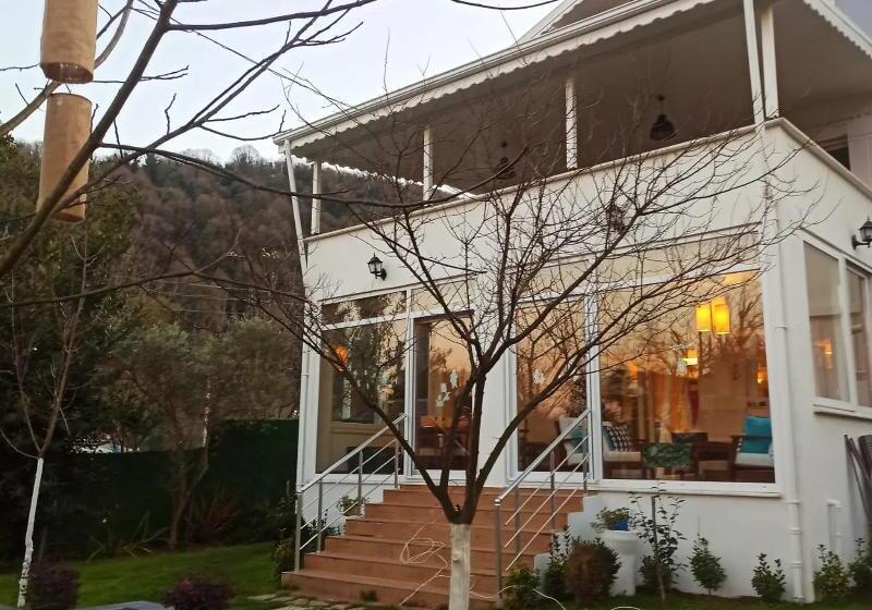 בית מלון כפרי Villa Atlas Sapanca