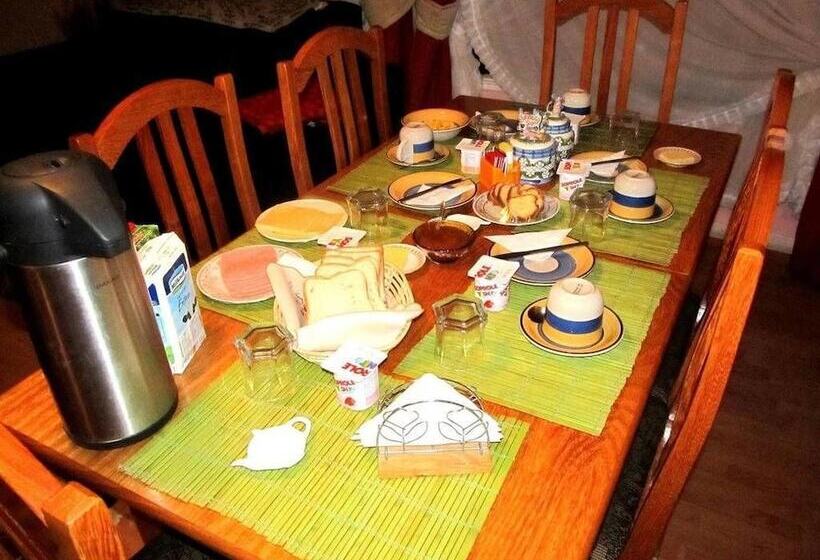 Hostal Arkya   Adults Only