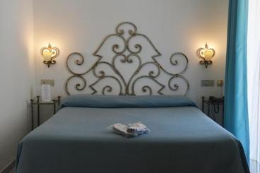 Fotos del hotel Bristol Capri:  9
