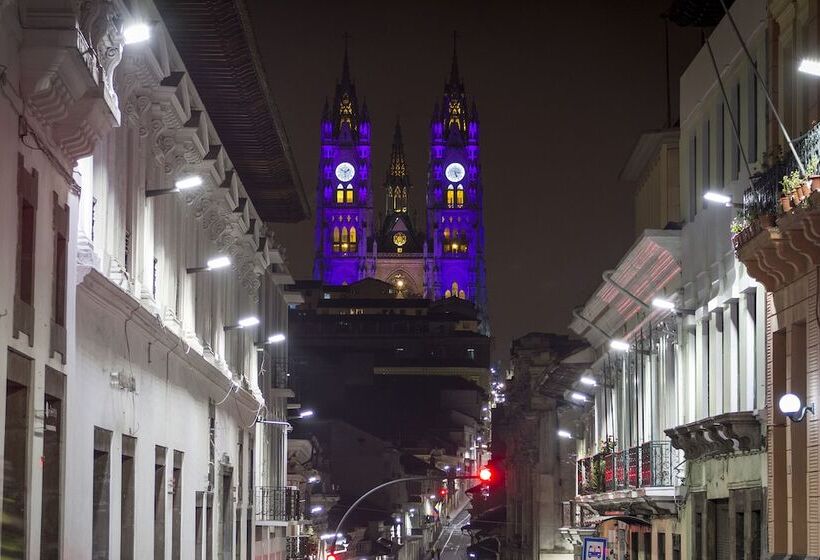 هتل Colonial San Agustin