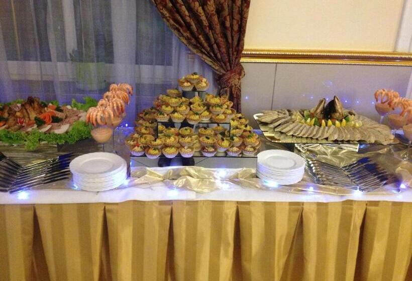 בית מלון כפרי Colosseum