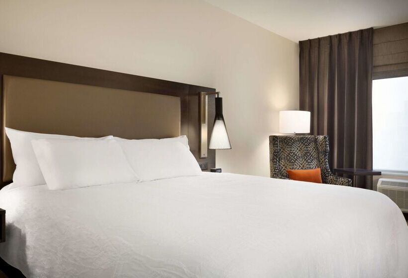 هتل Hilton Garden Inn Downtown Birmingham