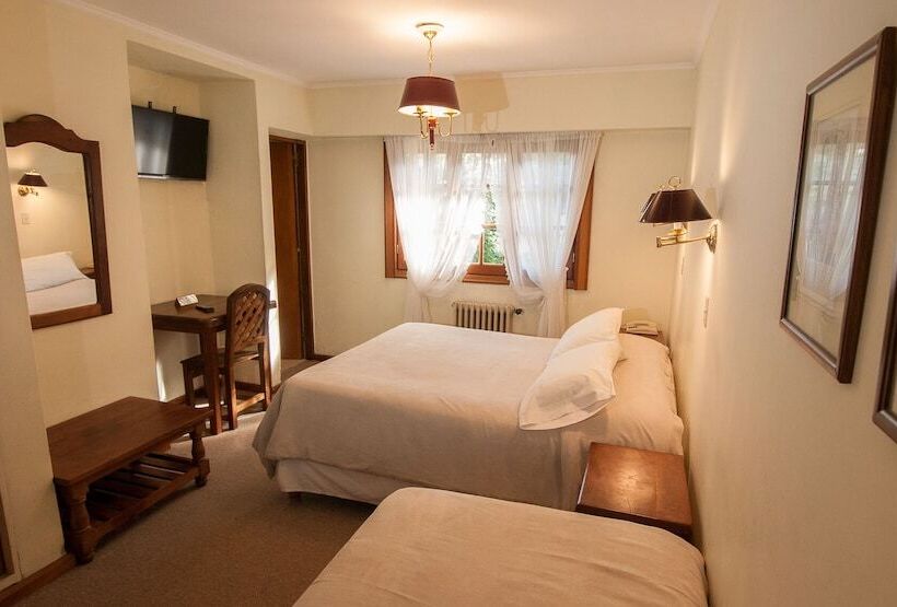 هتل Hosteria Angelina