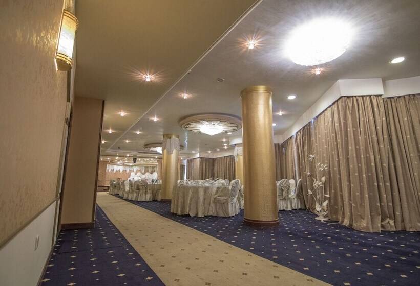 Sadeem Al Fajr Hotel Suites