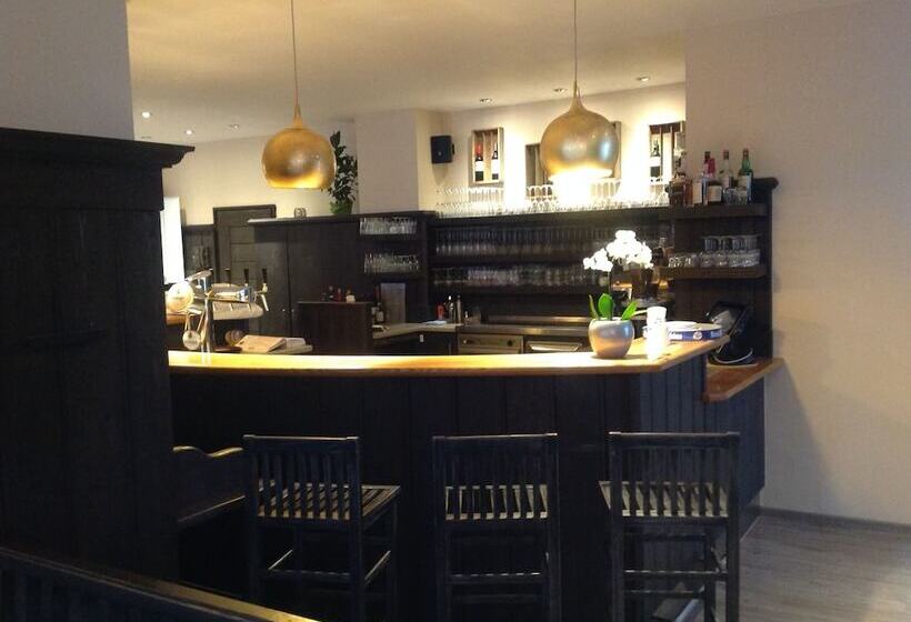 Bei Zwillings Hotel & Restaurant