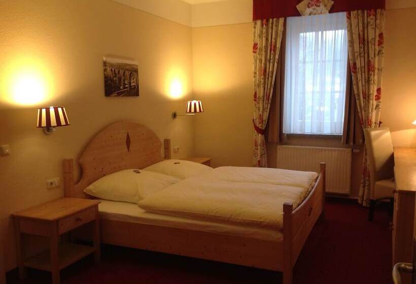 Bei Zwillings Hotel & Restaurant