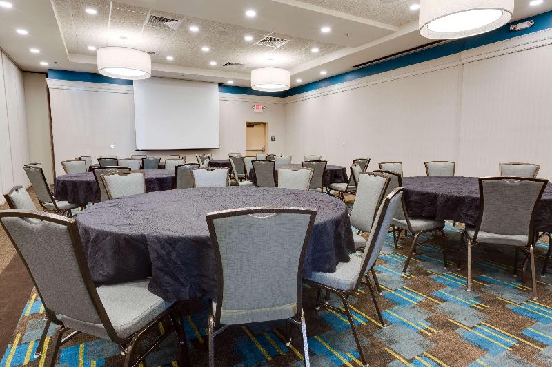 Drury Plaza Hotel St. Louis St. Charles