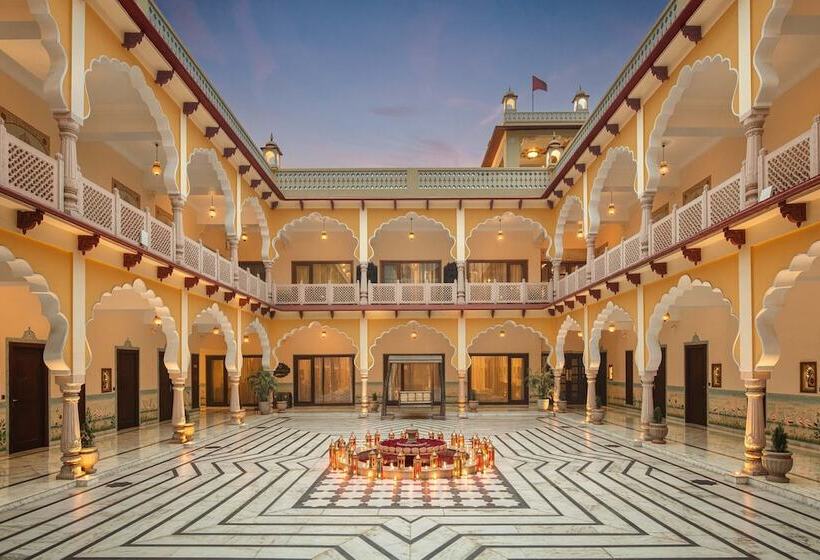 호텔 Noormahal Palace