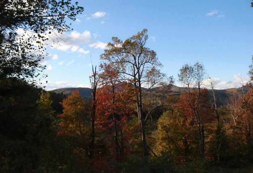 모텔 The Riverside Lodge At Chimney Rock