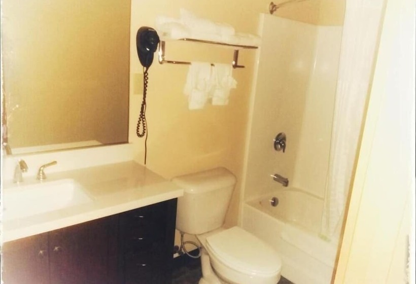 فندق على الطريق The Sunset Inn