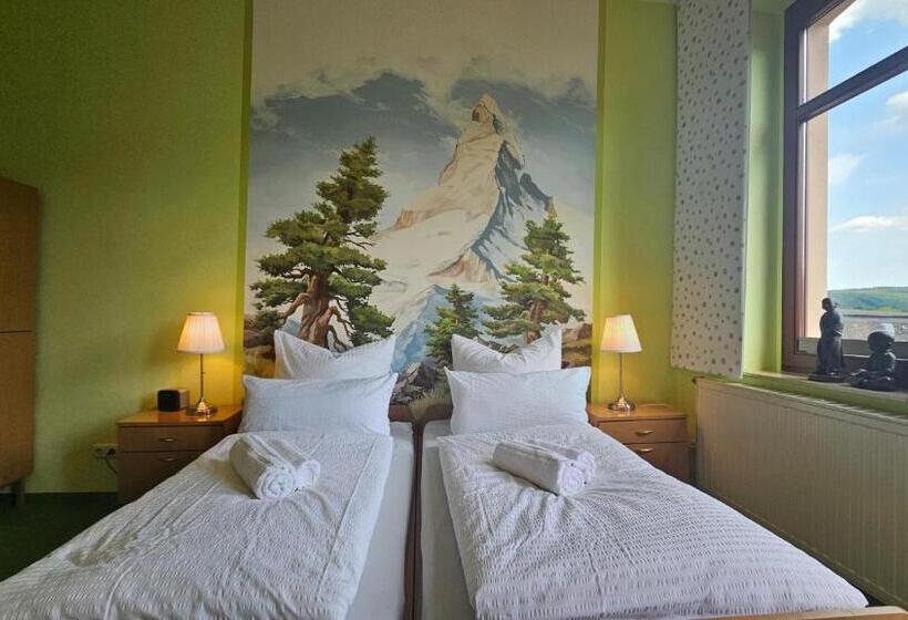 Bed and Breakfast Pension Weiße Rose, Parkplatz, Frühstück, Wlan, Zentral