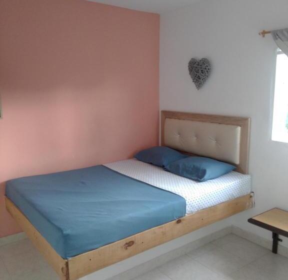 هتل Real Palace Tulua