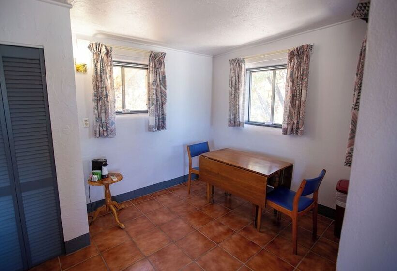 Dam Site Historic District Casitas