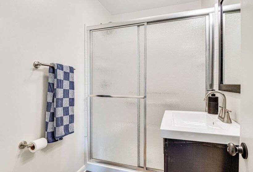 Peaceful Robinson Home W/ Yard, Near Golf Courses!