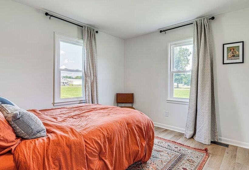 Peaceful Robinson Home W/ Yard, Near Golf Courses!