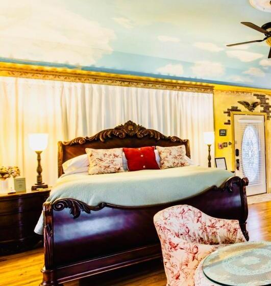 민박 The Old Liberty Schoolhouse