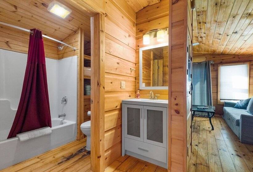 Edinboro Lake Resort Cabins