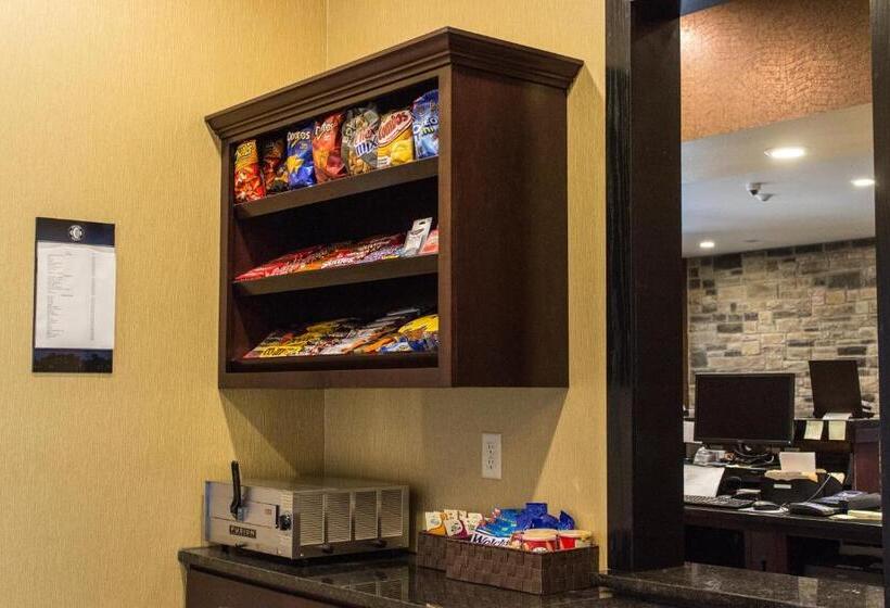 Cobblestone Hotel & Suites   Stevens Point