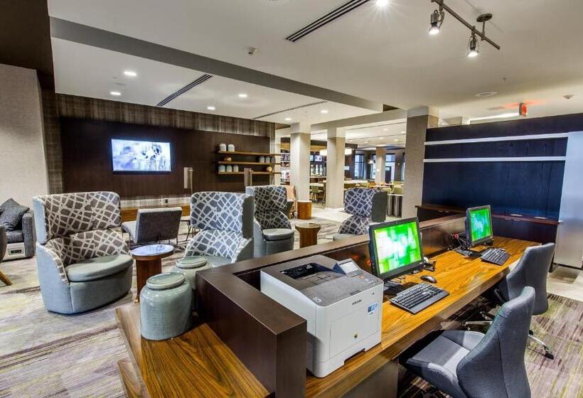 فندق Courtyard By Marriott Columbia Cayce