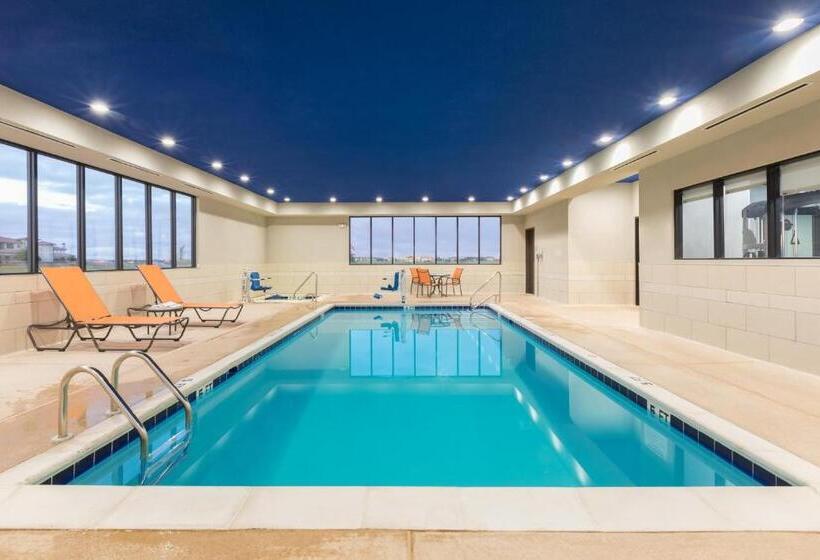 فندق Wingate By Wyndham Lubbock