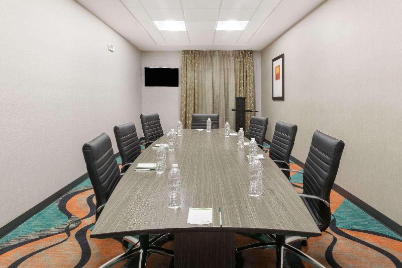 فندق Wingate By Wyndham Lubbock