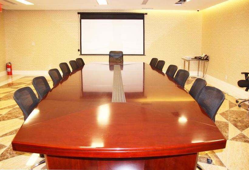 酒店 Wyndham Garden Fresh Meadows Flushing