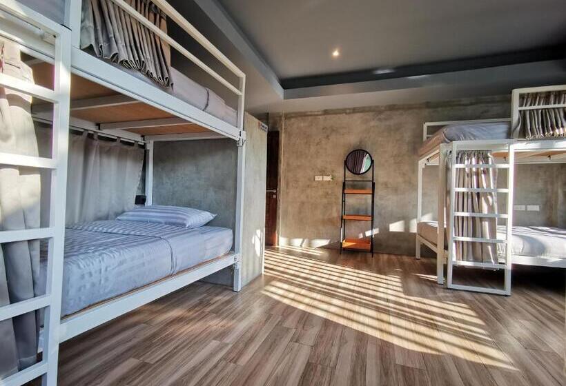 هتل Hi Samui Hostel
