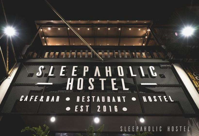 Sleepaholic Hostel