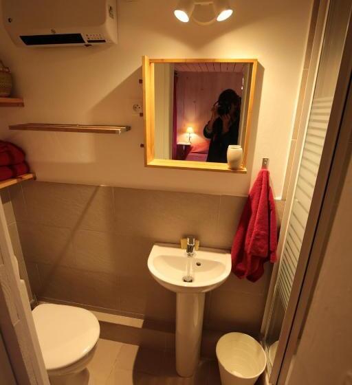 ベッドアンドブレックファースト Côté Chênes Verts   Chambres D Hôtes