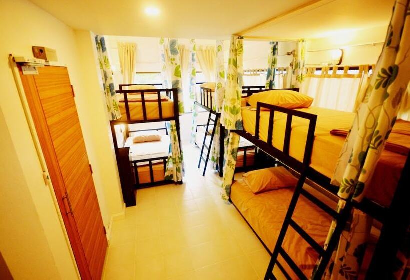 Early Bird Hostel Ayutthaya