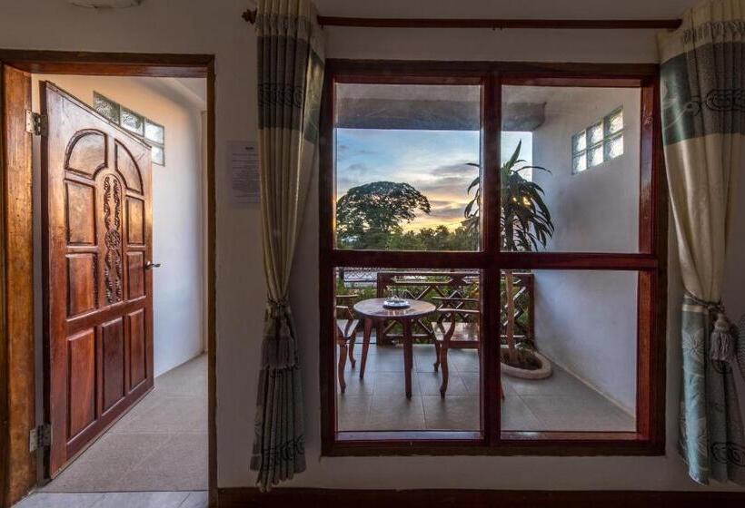 ホテル Baba Guesthouse