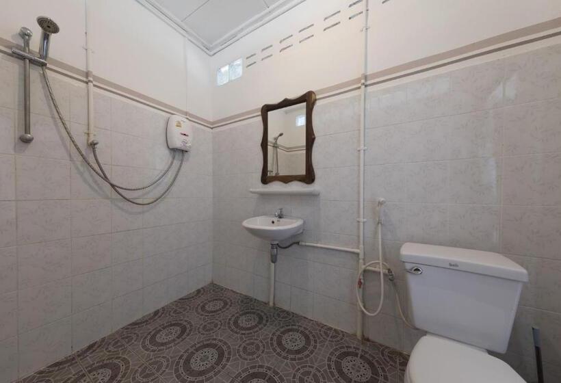ホテル Baba Guesthouse