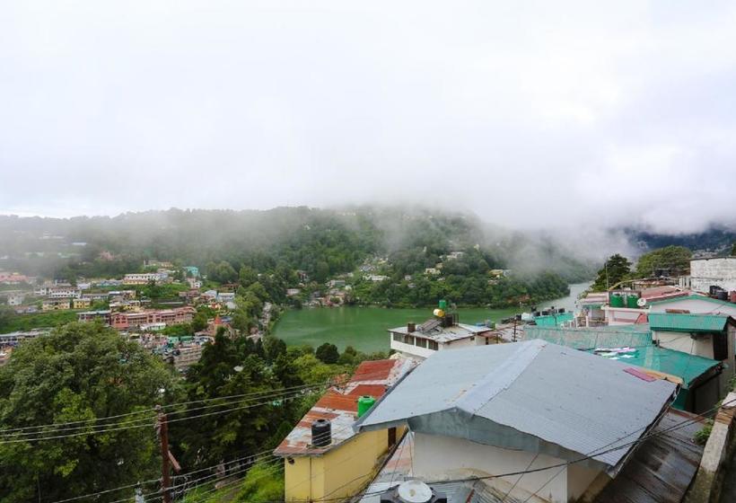 ホテル Ekam Lodge