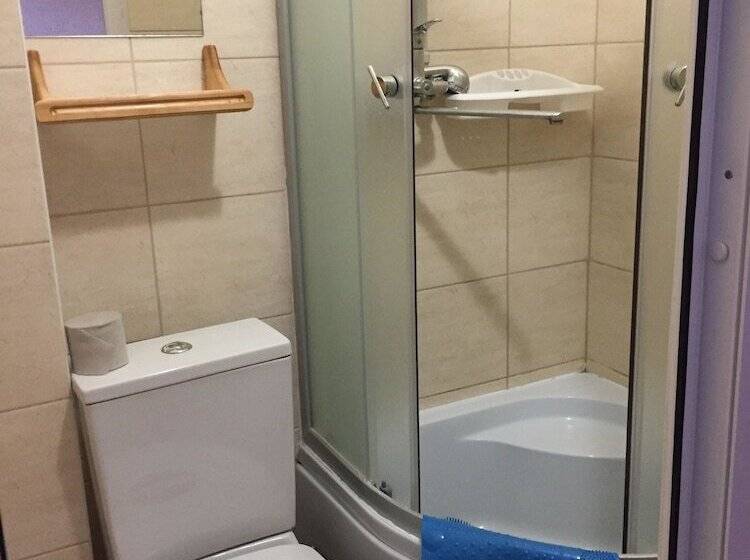 בית מלון כפרי Golubaya Laguna