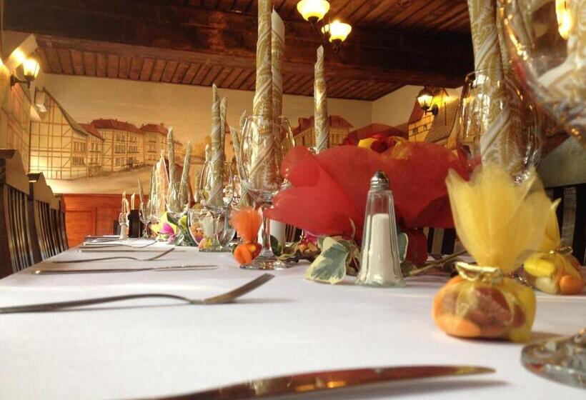 هتل La Petite France