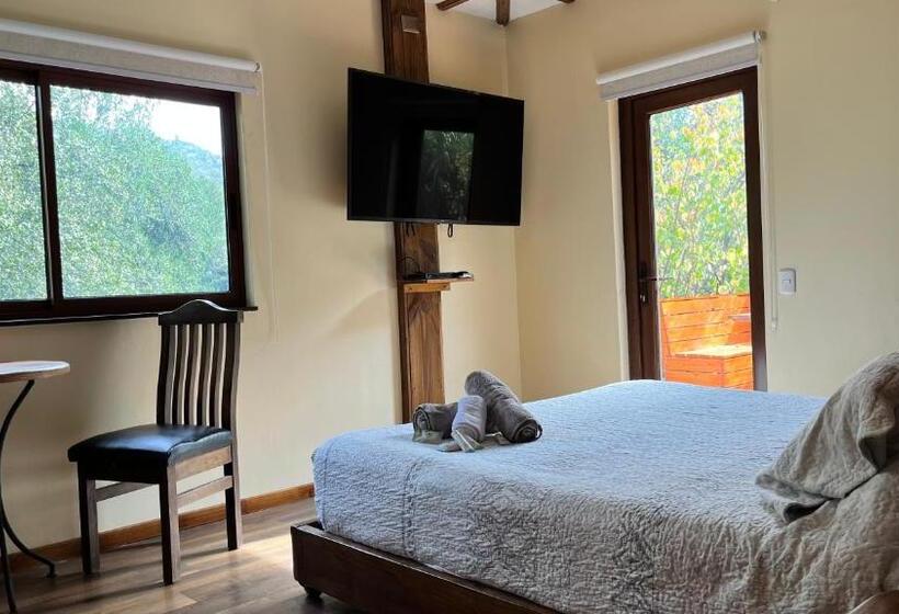 هتل La Petite France