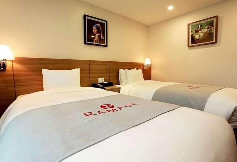 酒店 Ramada Taebaek