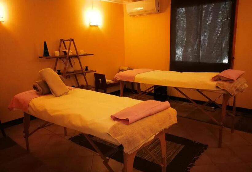 هتل Sel Lodge Aventura Y Descanso