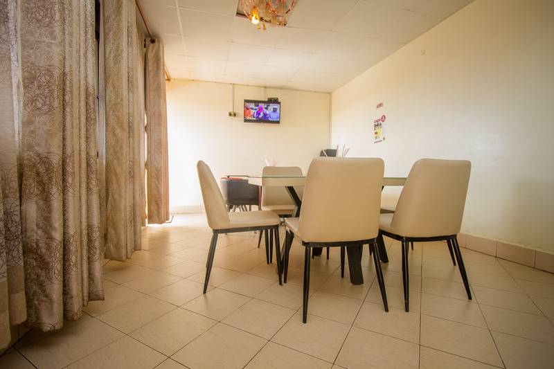 Hotel Wamala Lake View