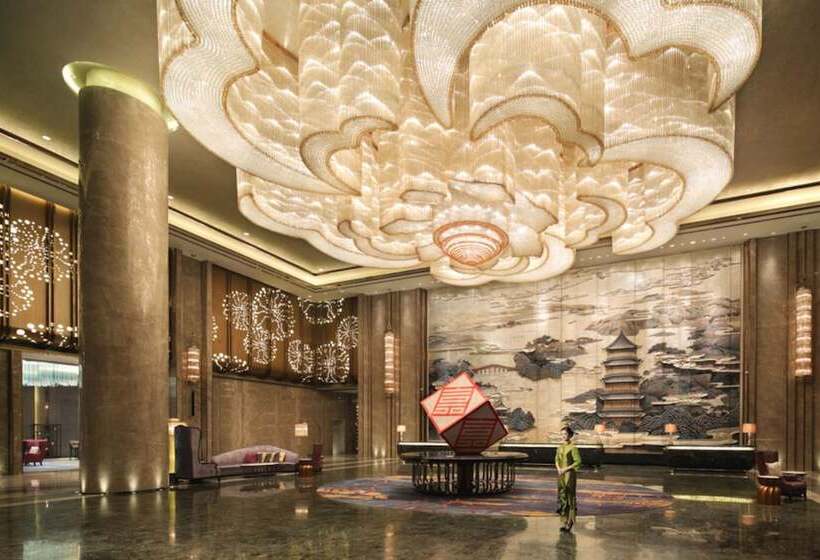 هتل Wanda Realm Fuyang