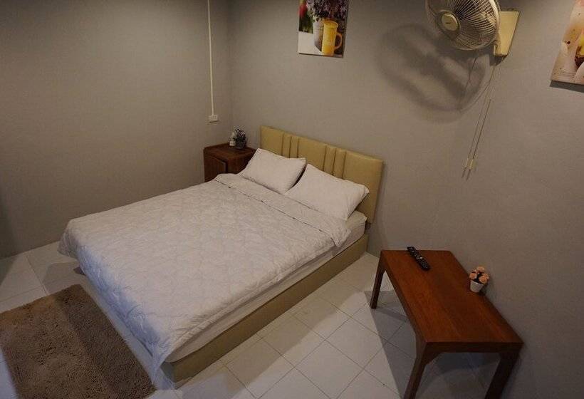 Pk Hostel