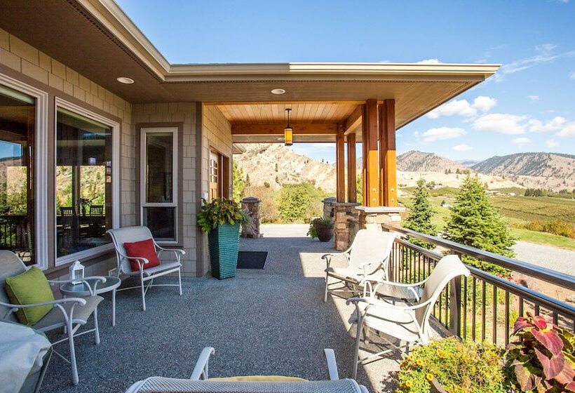 مبيت وإفطار Cascade Valley Inn