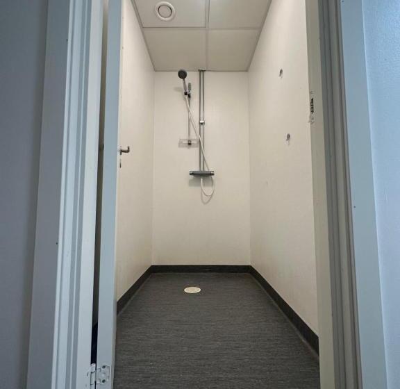 Hostel By Bromma