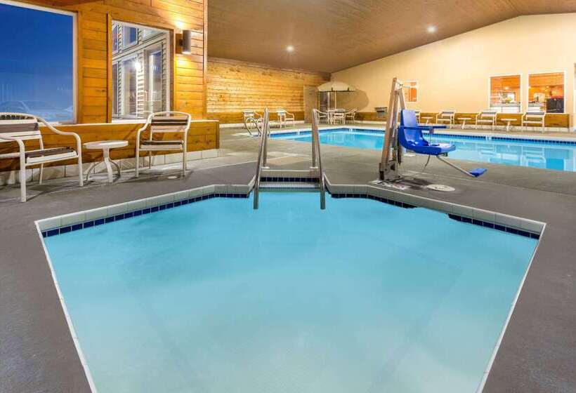 فندق Americinn By Wyndham Boscobel