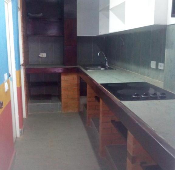 هتل Hostal Las Terrazas