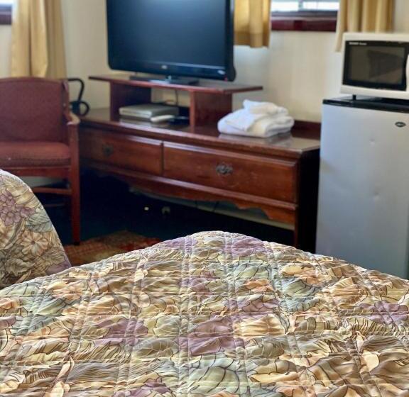 הוסטל Sgt Prestons Lodge